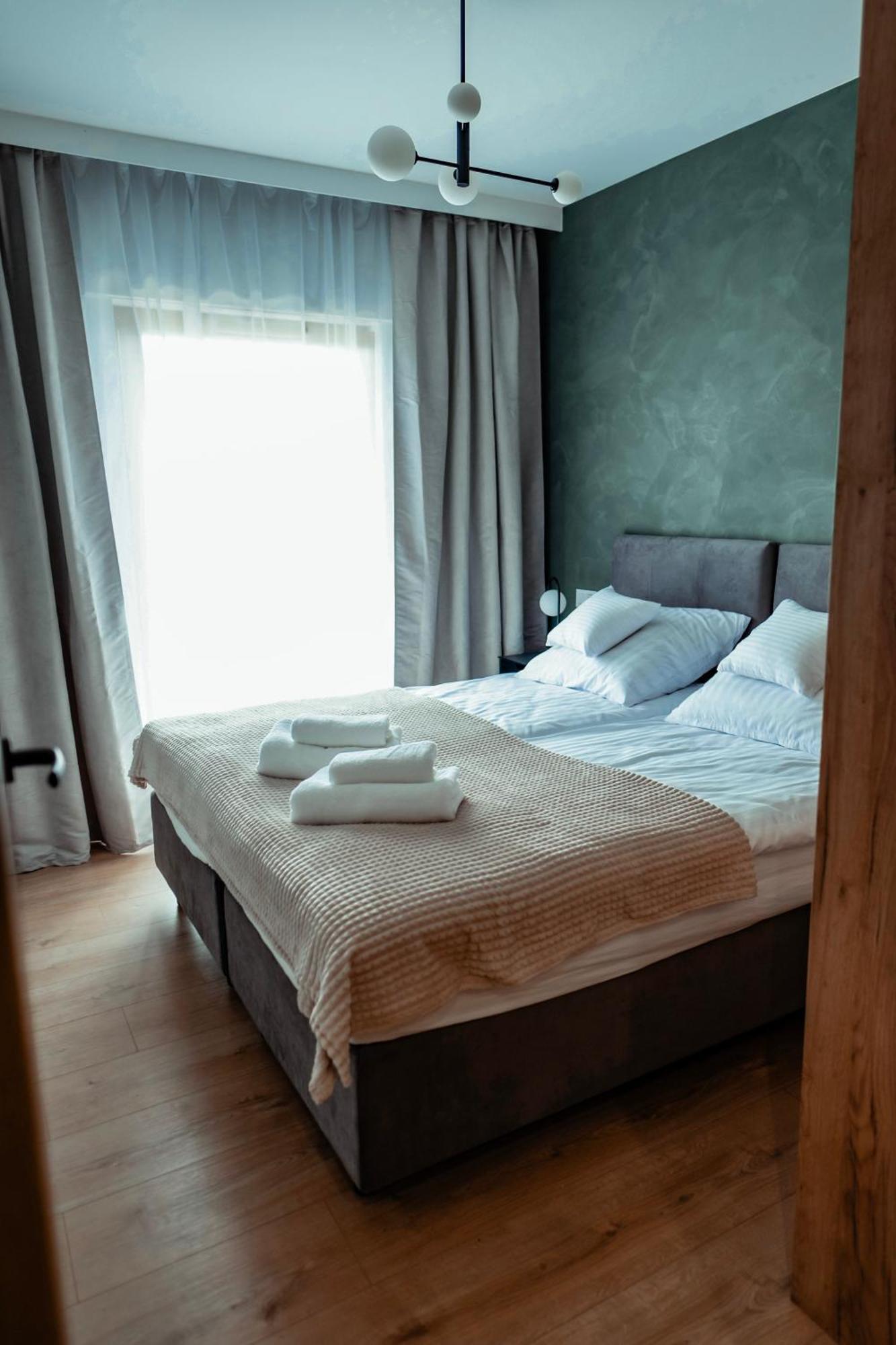 Apartments Nadmotlawie- Gym, Sauna & Free Parking Гданськ Екстер'єр фото