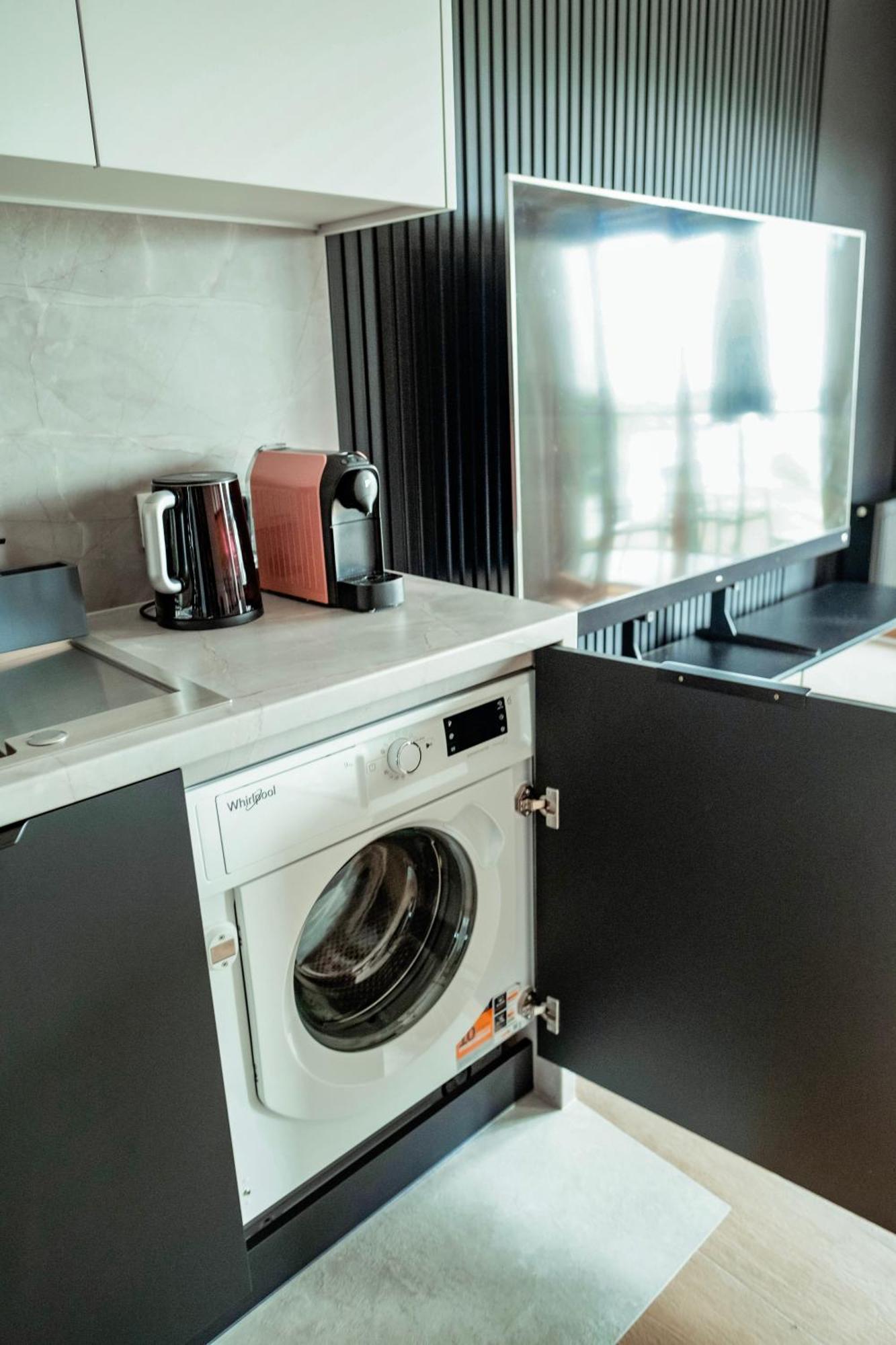 Apartments Nadmotlawie- Gym, Sauna & Free Parking Гданськ Екстер'єр фото